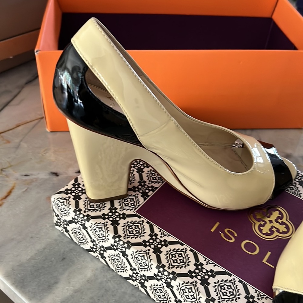 Isola size 8 shoes